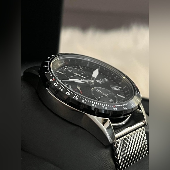 HB1513886 - Hugo Boss Men’s Pilot Edition Chronograph Watch - Picture 4 of 10